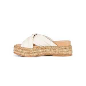 Weslee Sandal in Ivory